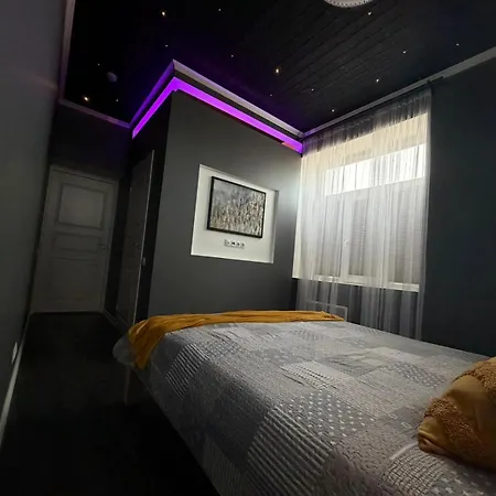 Maximar With Sauna *